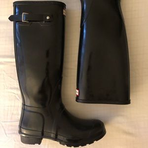 Women’s hunter boots